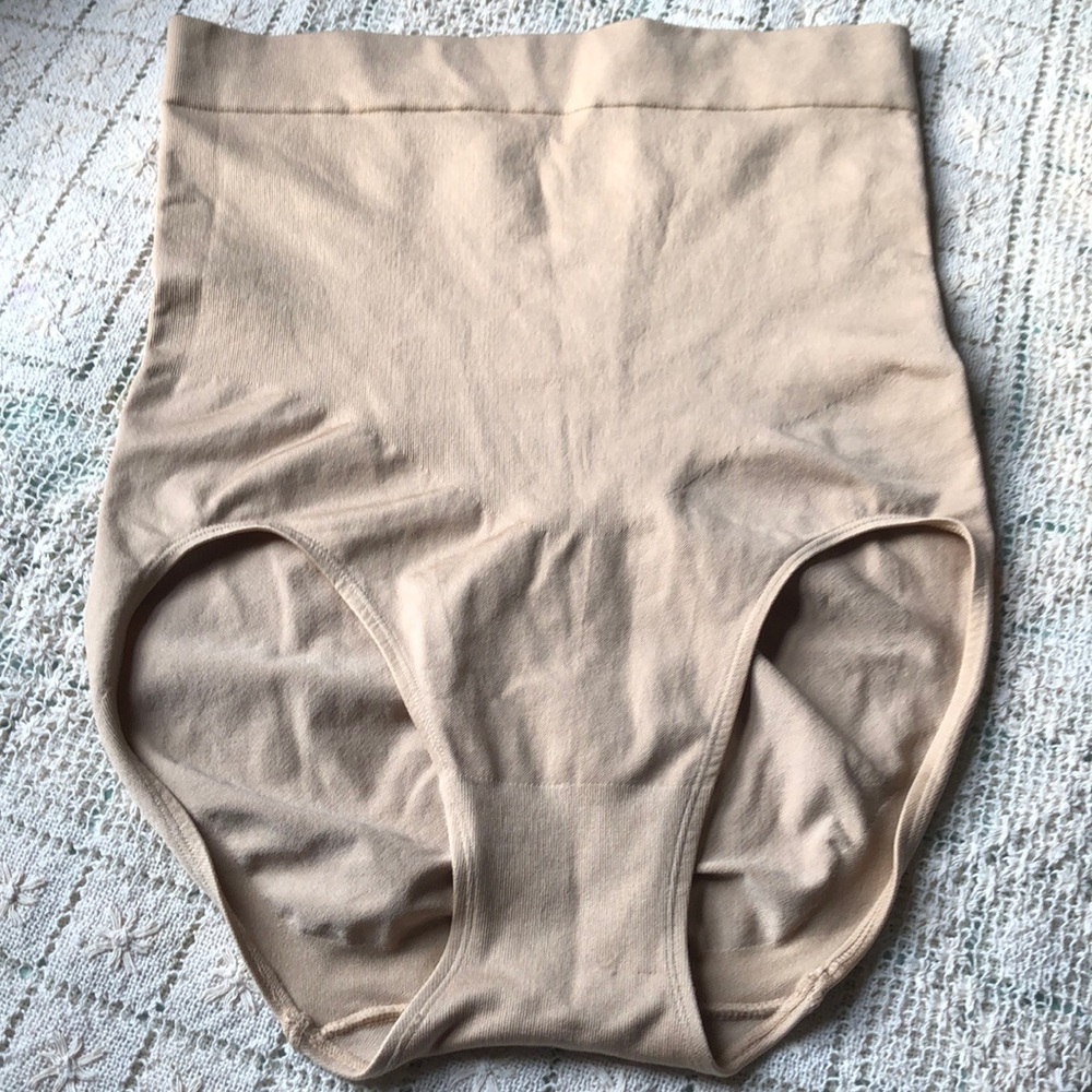 Women’s Plus Shape-wear